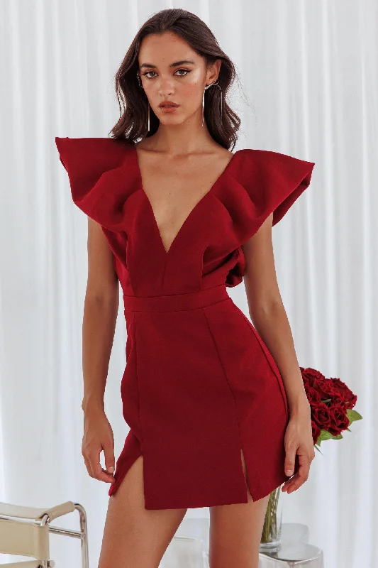 Comfortable yet fashionable women’s wear   Liardon Bubble Sleeve V-Neckline Mini Dress Wine