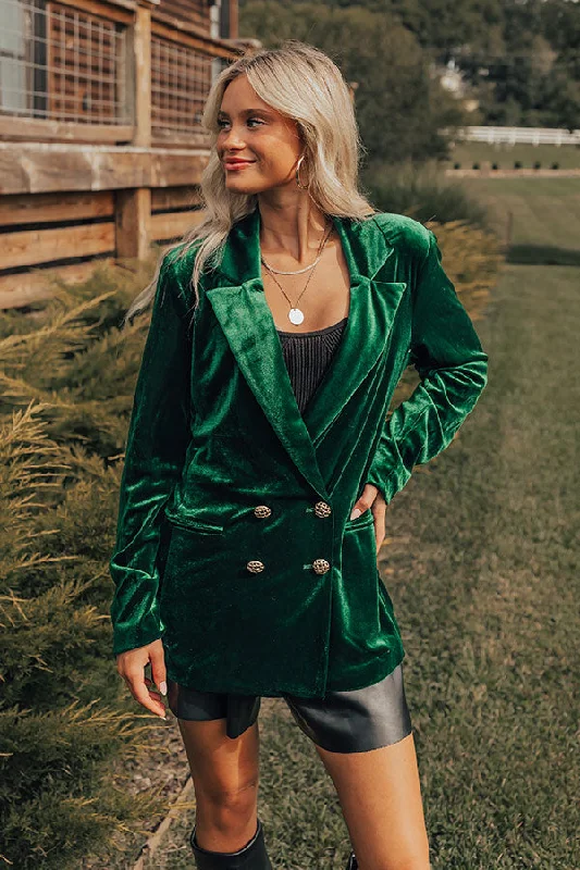 Luxe Lane Velvet Blazer In Hunter Green