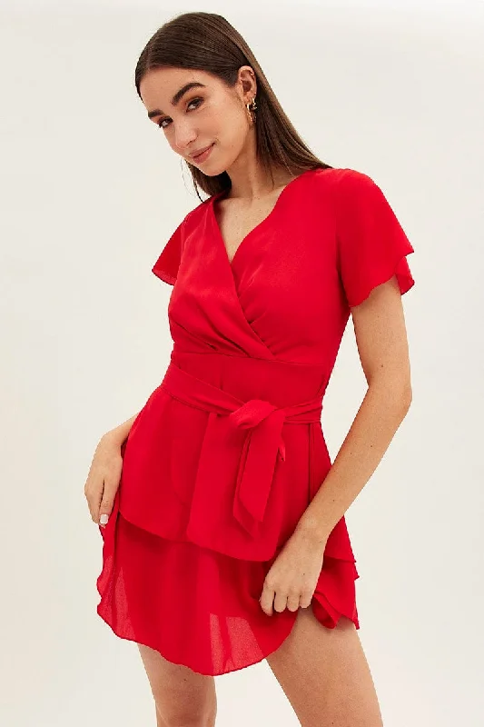 Feminine fashion to express your unique style   Red Short Sleeve Mini Skater Dress