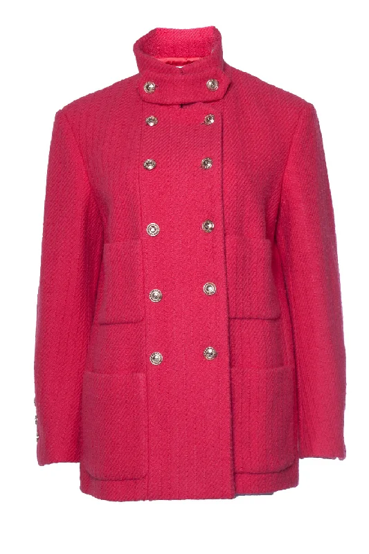 Iconic women’s outfits that never go out of style   pink wool tweed blazer with 4 pockets