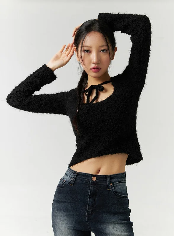 Faux Fur Cropped Sweater with High Collar Ribbon CD301